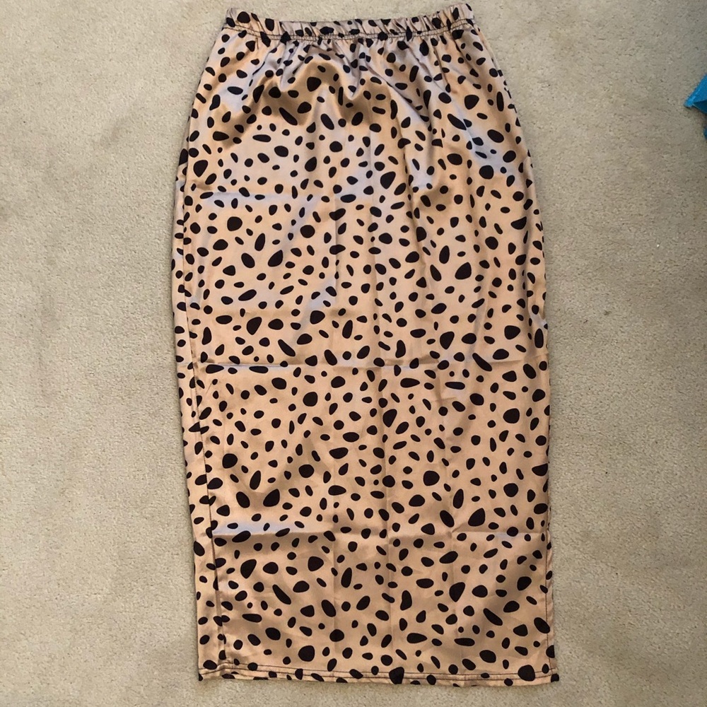 Missguided Cheetah Midi Side Slit Skirt